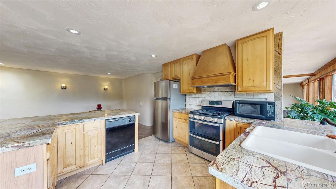 Interior, Kitchen, Recessed Lighting