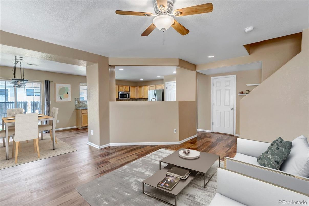 Dining room, Interior, Kitchen, Living room, Pendant Lights, Recessed Lighting, Stainless Steel Appliances, Wood Texture Flooring