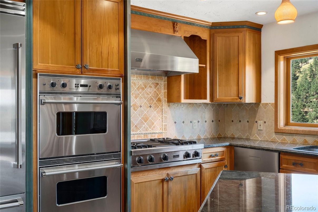 Interior, Kitchen, Stainless Steel Appliances