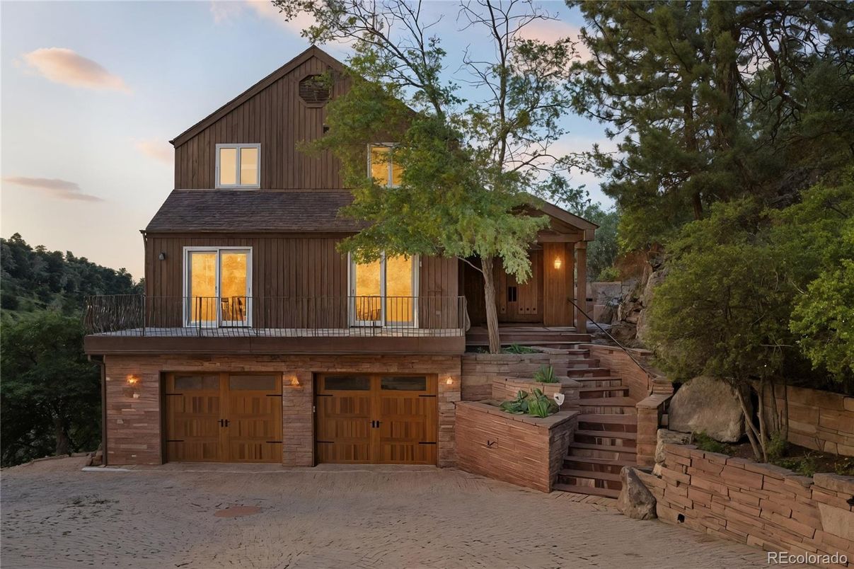 Attached, Exterior, Facade, Log Home