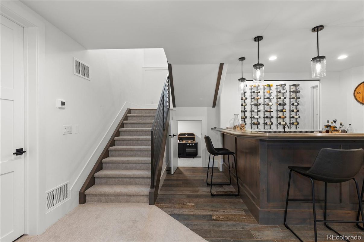 Interior, Pendant Lights, Recessed Lighting, Wood Texture Flooring