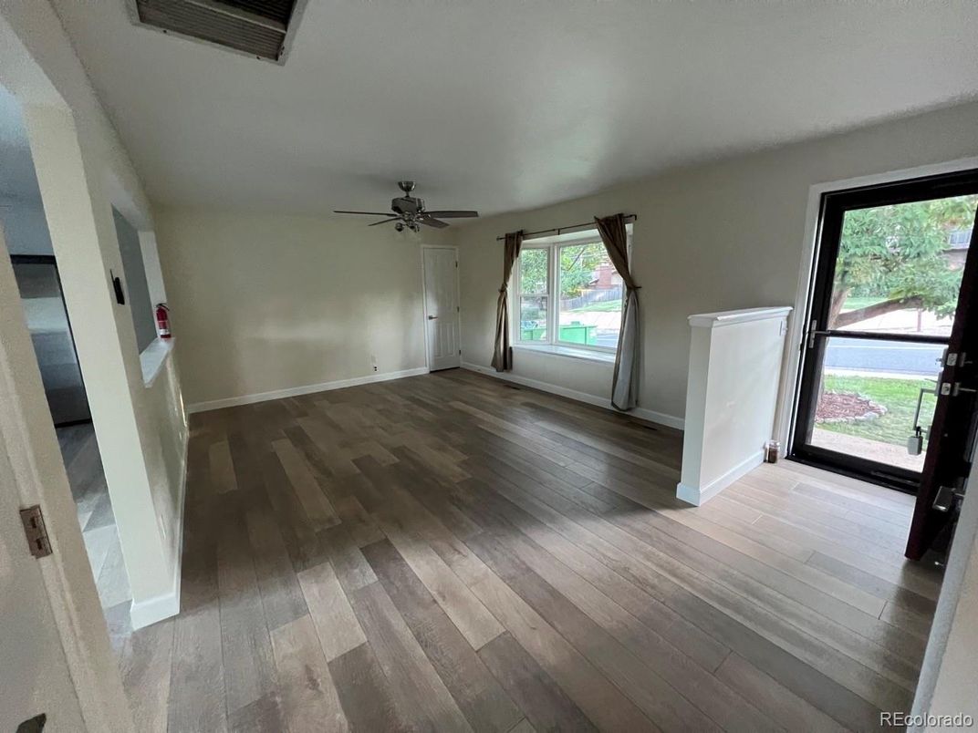 Empty room, Interior, Wood Texture Flooring