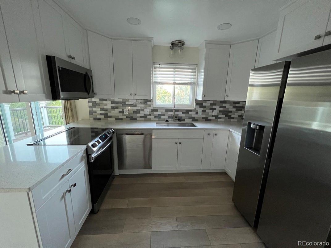Interior, Kitchen, Stainless Steel Appliances, Wood Texture Flooring