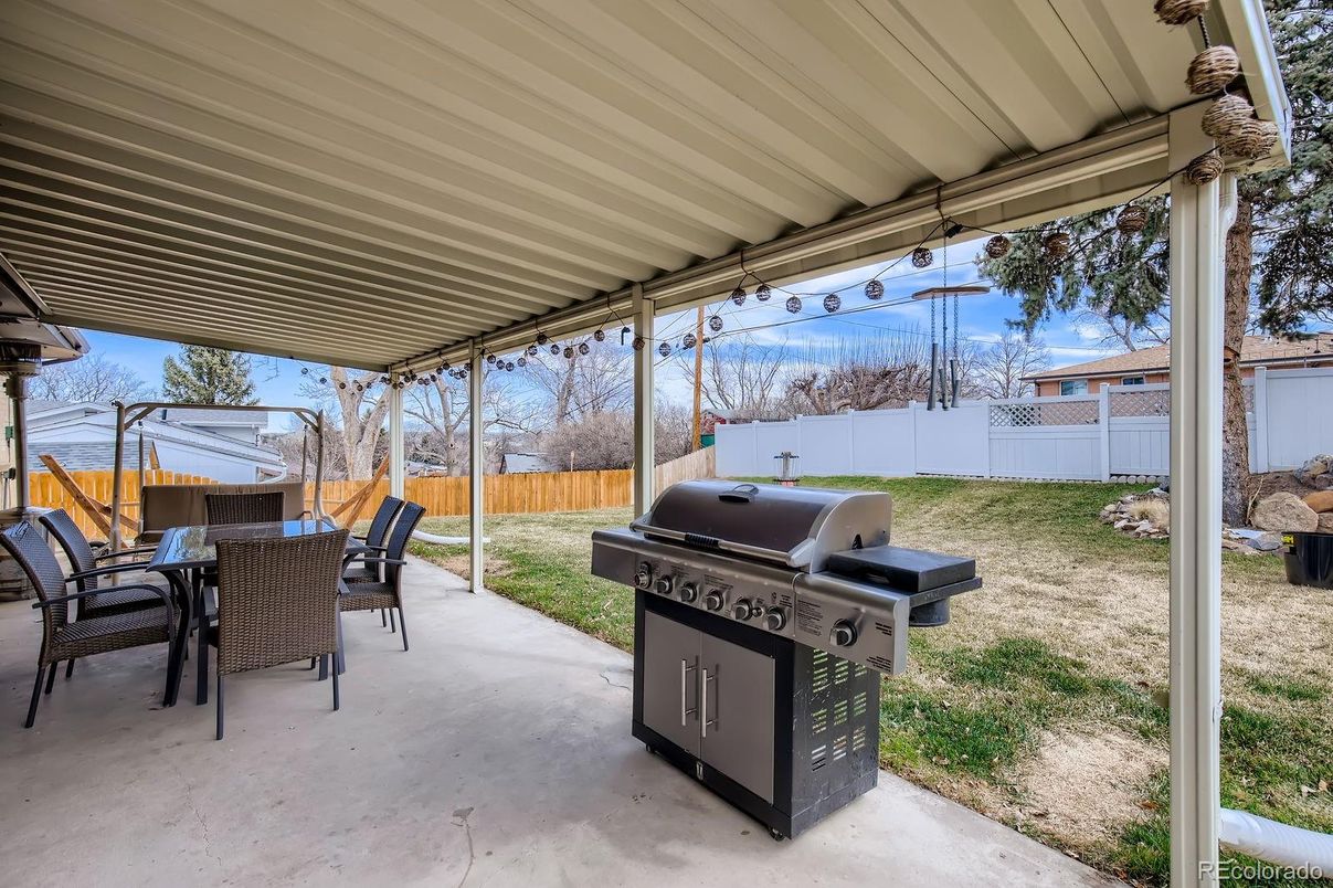Exterior, Hot Tub