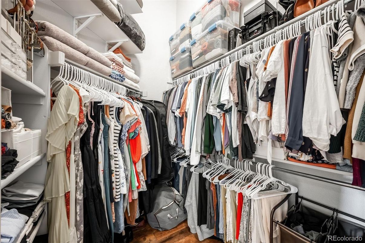 Interior, Walk-in Closets