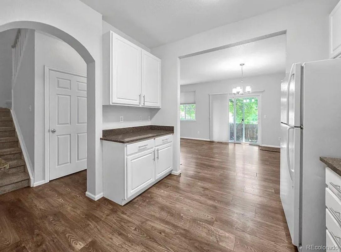 Chandelier, Empty room, Interior, Kitchen, Pendant Lights, Wood Texture Flooring