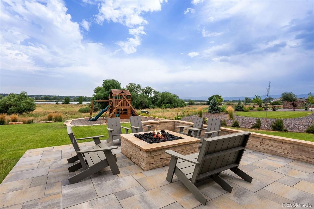 Backyard, Exterior, Playground