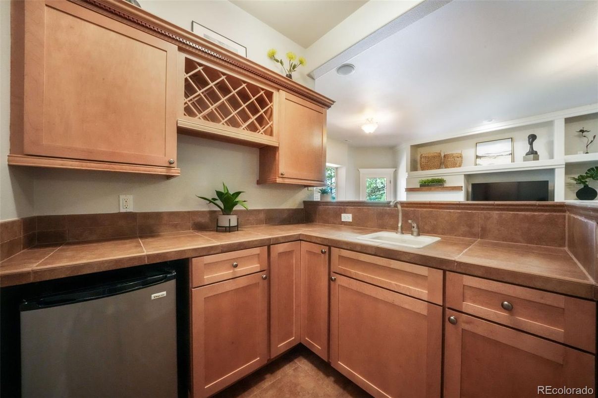 Interior, Kitchen, Tile Countertops