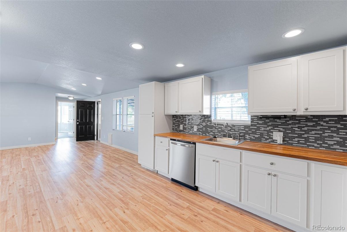 Interior, Kitchen, Recessed Lighting, Wood Texture Flooring