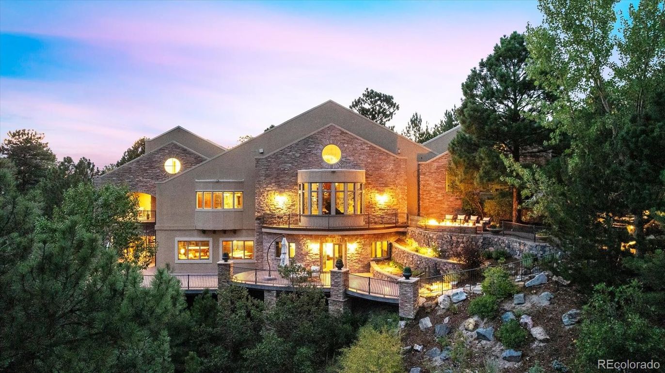 Exterior, Facade, Brick Facade, Brick Traditional