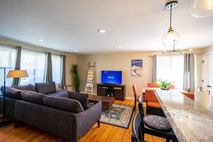 Dining room, Interior, Living room, Pendant Lights, Recessed Lighting, Wood Texture Flooring