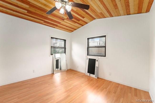 Empty room, Fireplace, Interior, Wooden Ceilings, Wood Texture Flooring