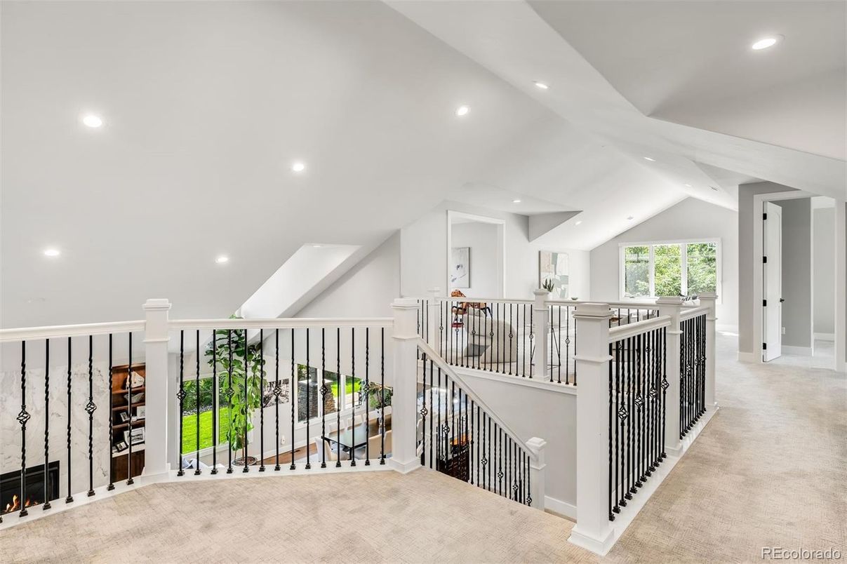 Interior, Recessed Lighting