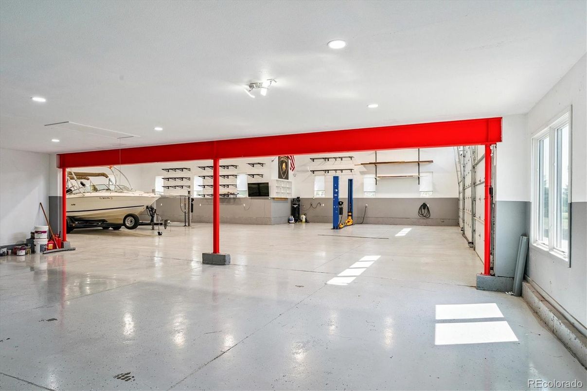 Interior, Recessed Lighting