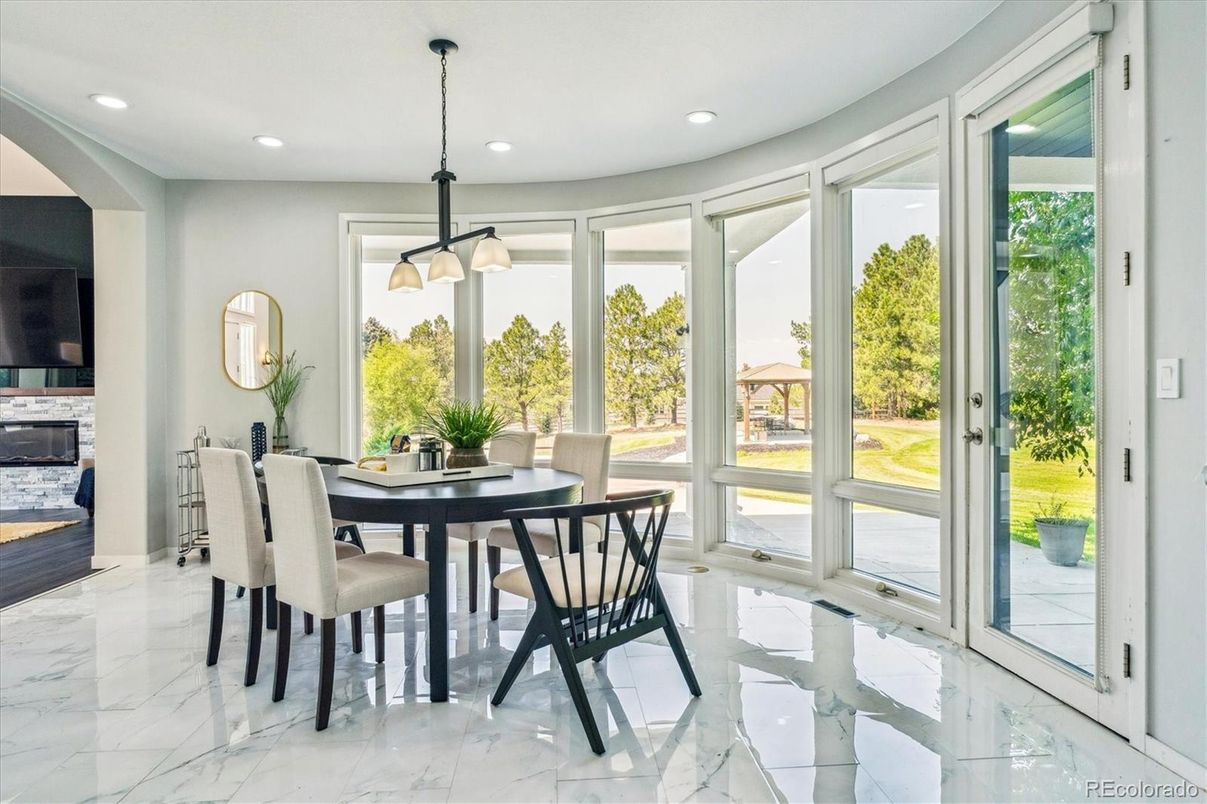 Dining room, Interior, Marble, Pendant Lights, Recessed Lighting