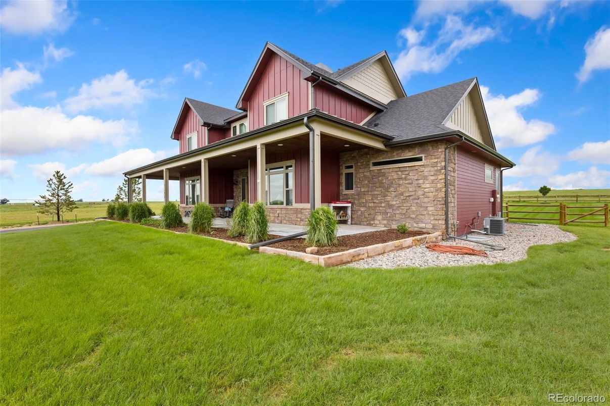 Backyard, Exterior, Facade, Brick Facade, Farmhouse