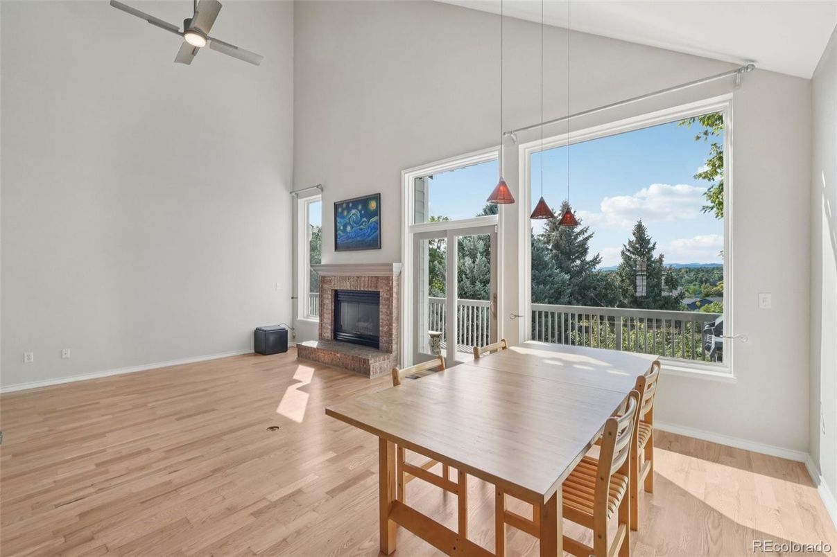 Dining room, Fireplace, Interior, Pendant Lights, Wood Texture Flooring