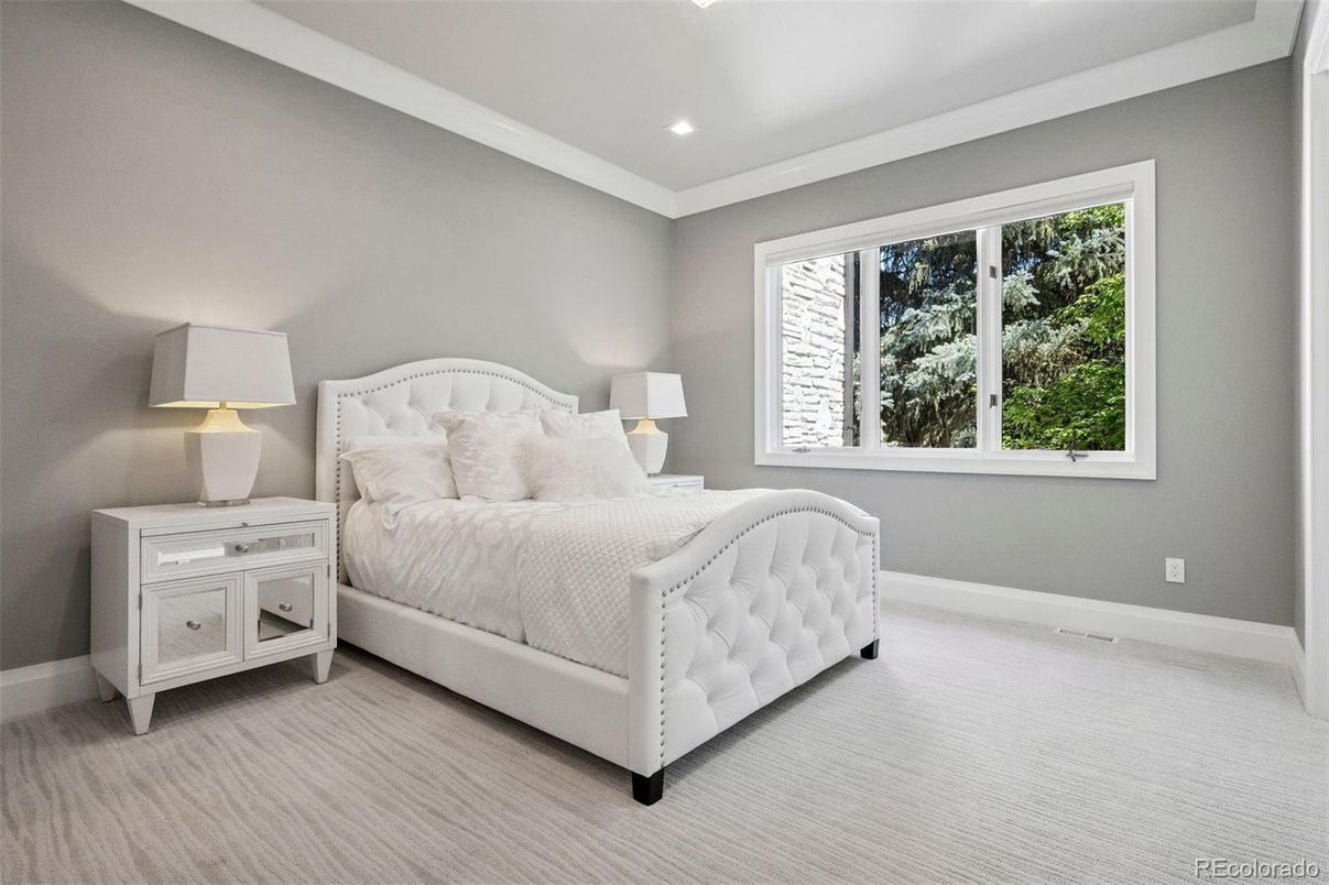 Bedroom, Interior, Recessed Lighting