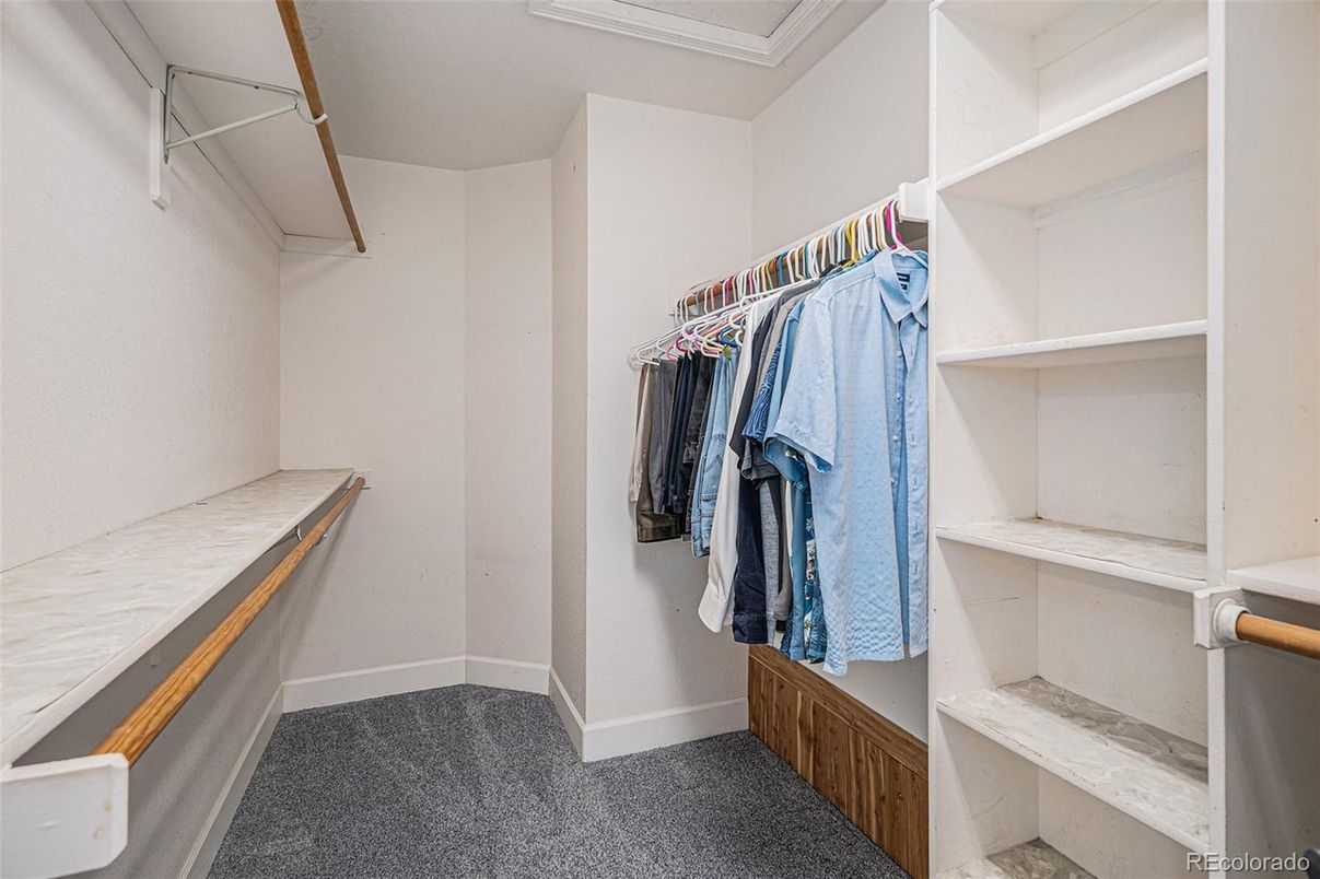 Interior, Walk-in Closets