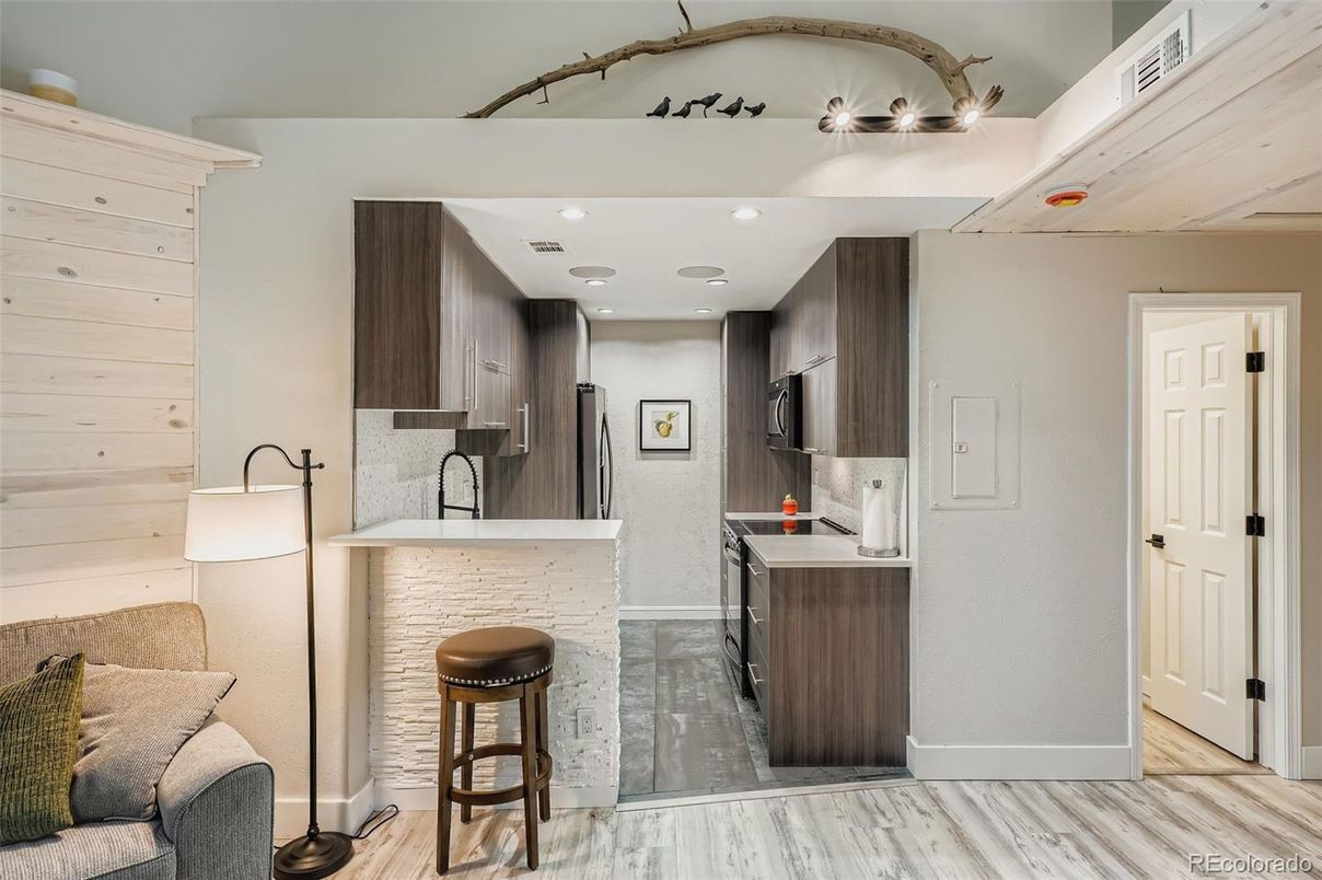 Interior, Kitchen, Recessed Lighting, Wood Texture Flooring
