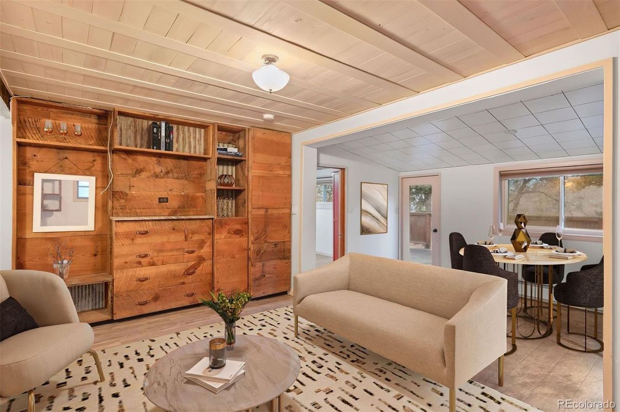 Interior, Wooden Walls