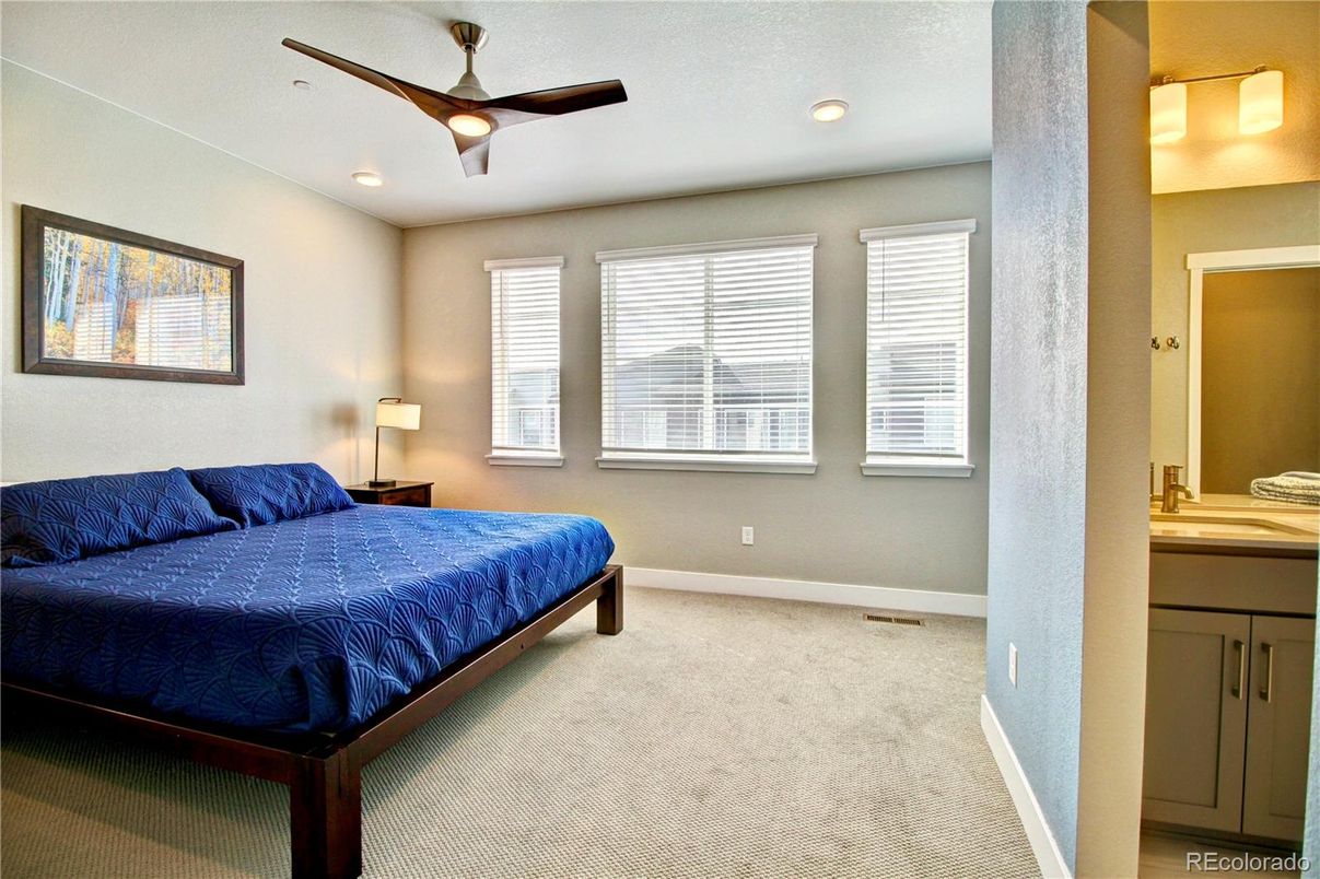 Bedroom, Interior, Recessed Lighting