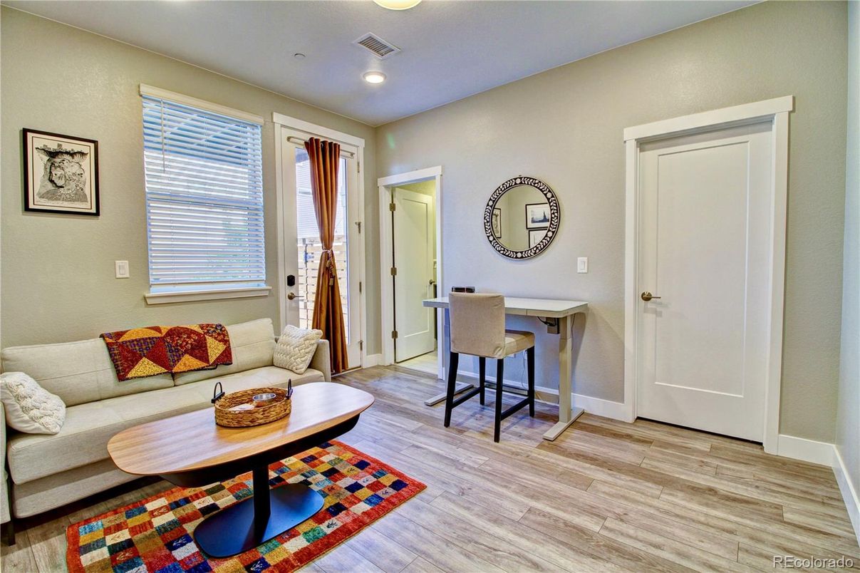 Interior, Living room, Recessed Lighting, Wood Texture Flooring