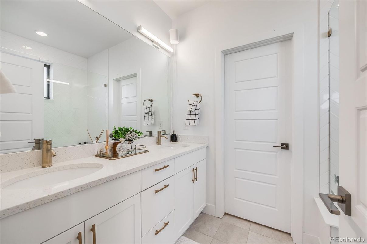 Bathroom, Dual Sink Vanities, Glass Shower, Interior, Recessed Lighting