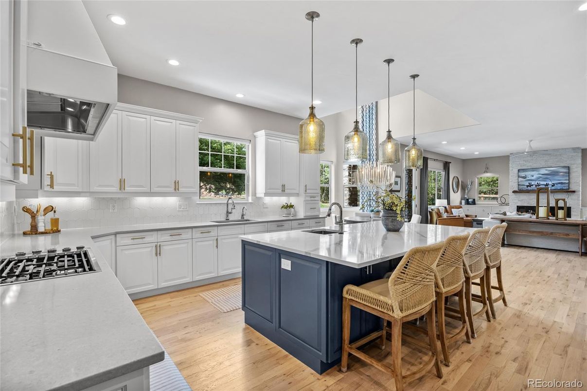 Interior, Kitchen, Pendant Lights, Recessed Lighting, Wood Texture Flooring