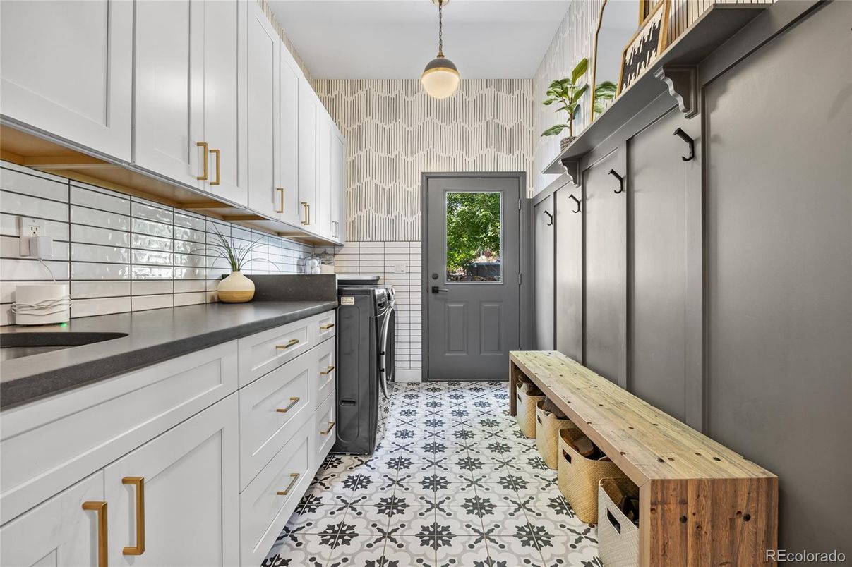 Interior, Kitchen, Pendant Lights