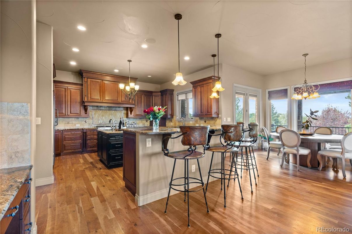 Chandelier, Dining room, Interior, Kitchen, Pendant Lights, Recessed Lighting, Wood Texture Flooring