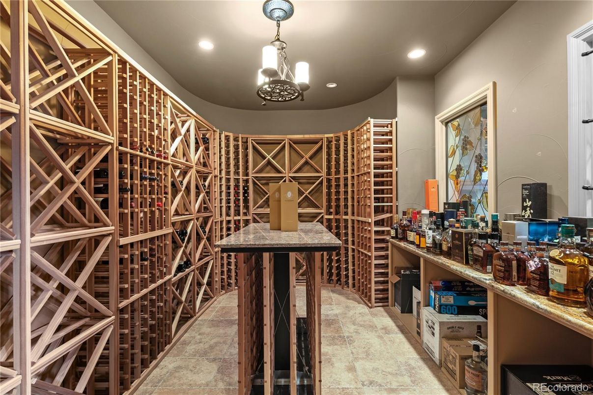 Interior, Pendant Lights, Recessed Lighting, Wine Storage