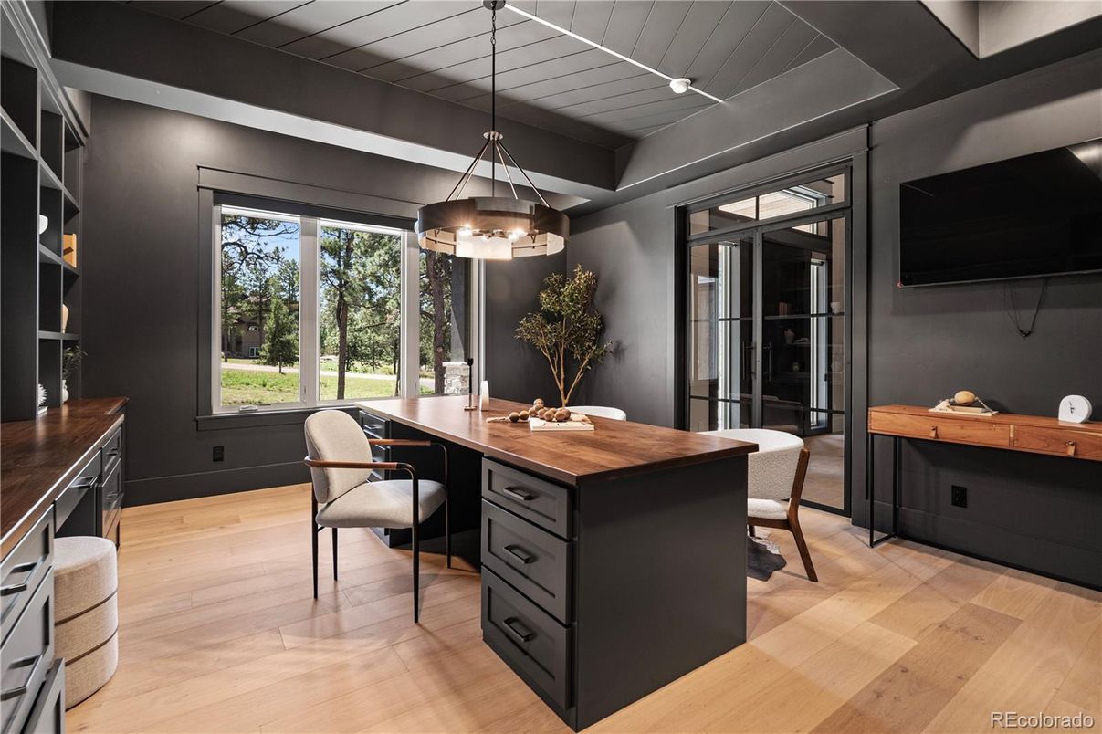 Home Office, Interior, Pendant Lights, Wood Texture Flooring