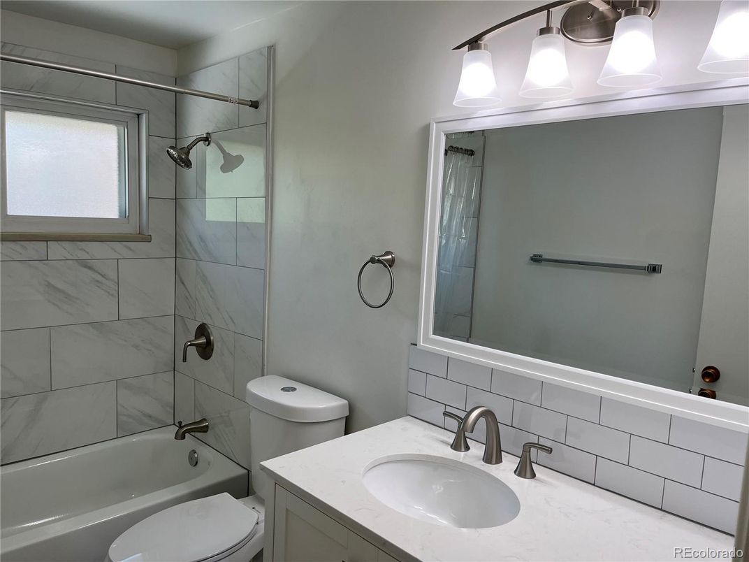 Bathroom, Interior, Marble Walls