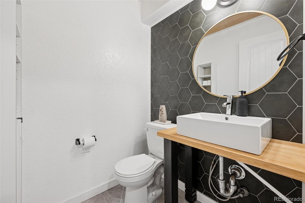 Bathroom, Interior