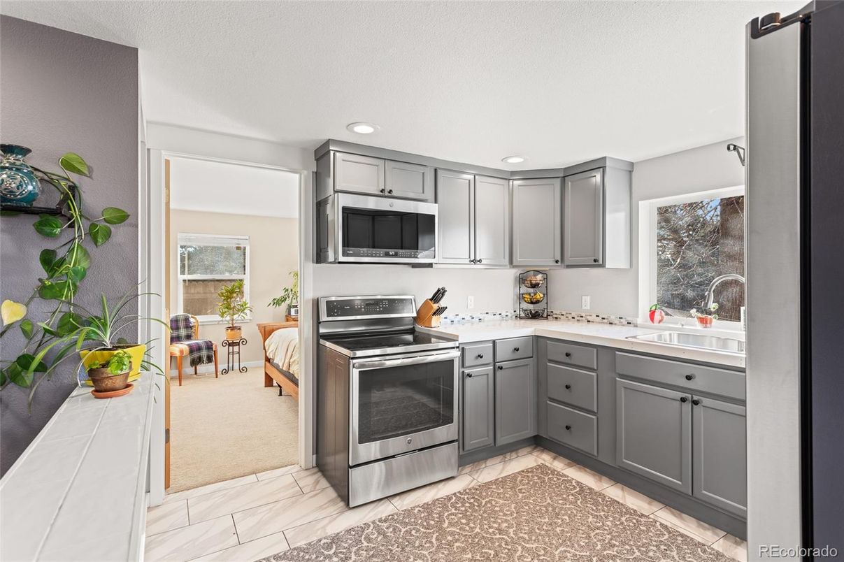 Interior, Kitchen, Marble, Recessed Lighting, Stainless Steel Appliances