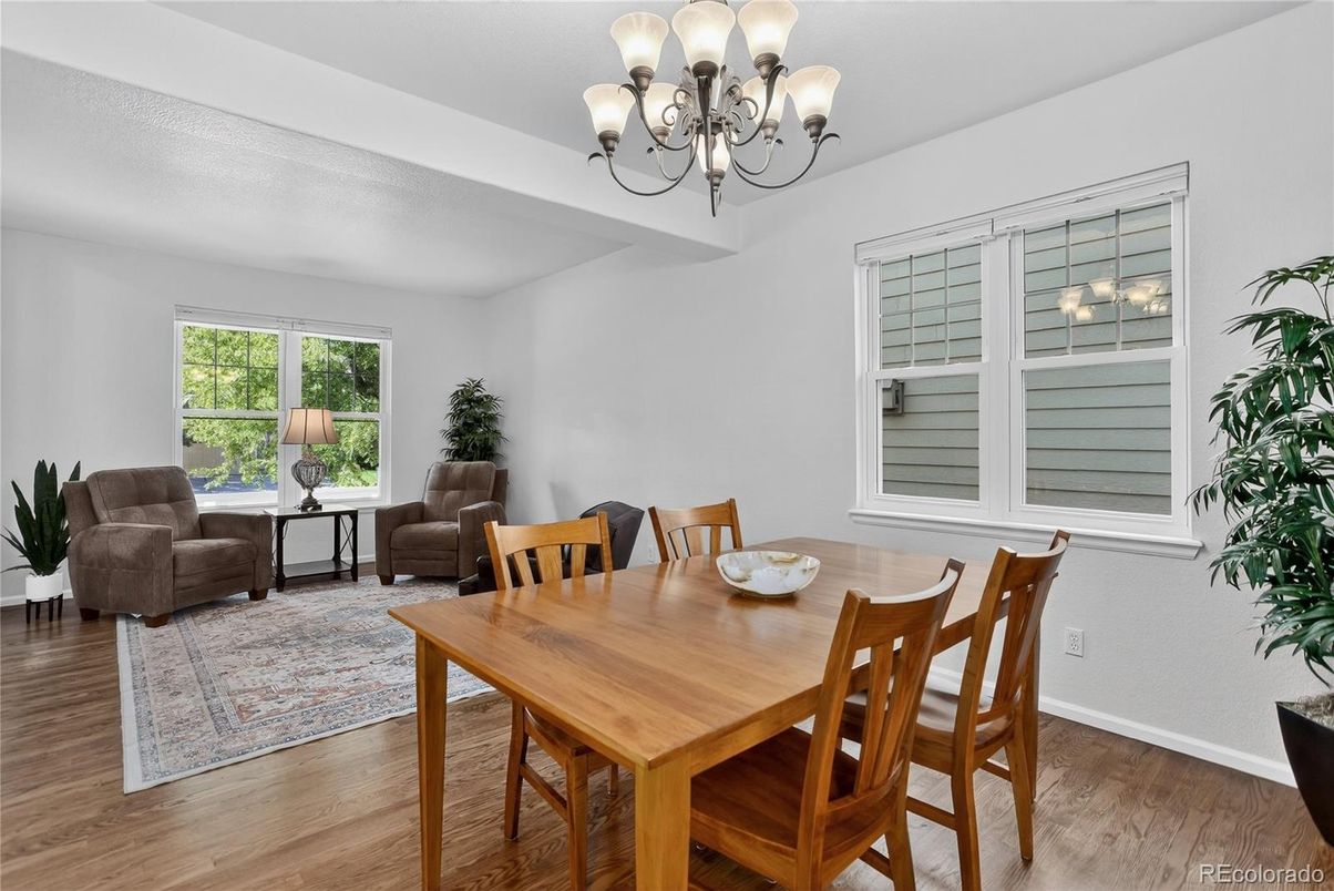 Chandelier, Dining room, Interior, Living room, Wood Texture Flooring