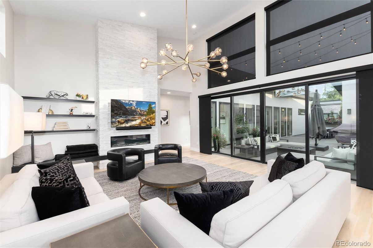 Fireplace, Interior, Living room, Pendant Lights, Recessed Lighting, Wood Texture Flooring