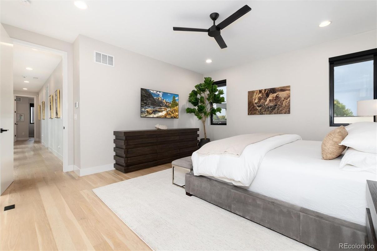 Bedroom, Interior, Recessed Lighting, Wood Texture Flooring