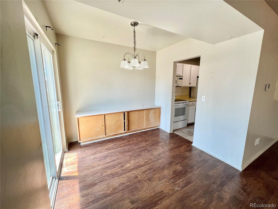 Chandelier, Empty room, Interior, Kitchen, Wood Texture Flooring