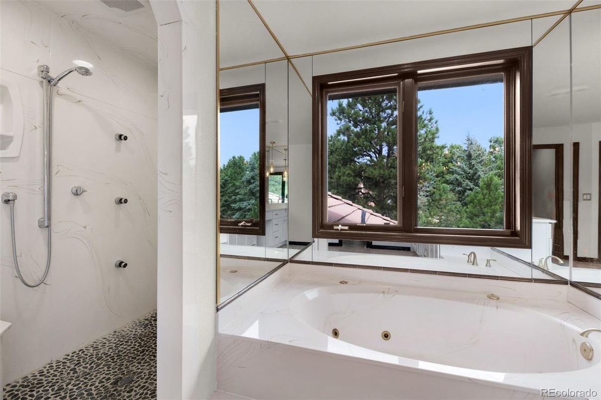 Bathroom, Interior, Marble Walls