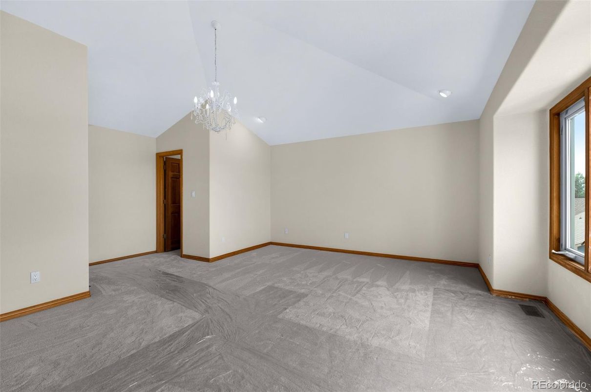 Chandelier, Empty room, Interior