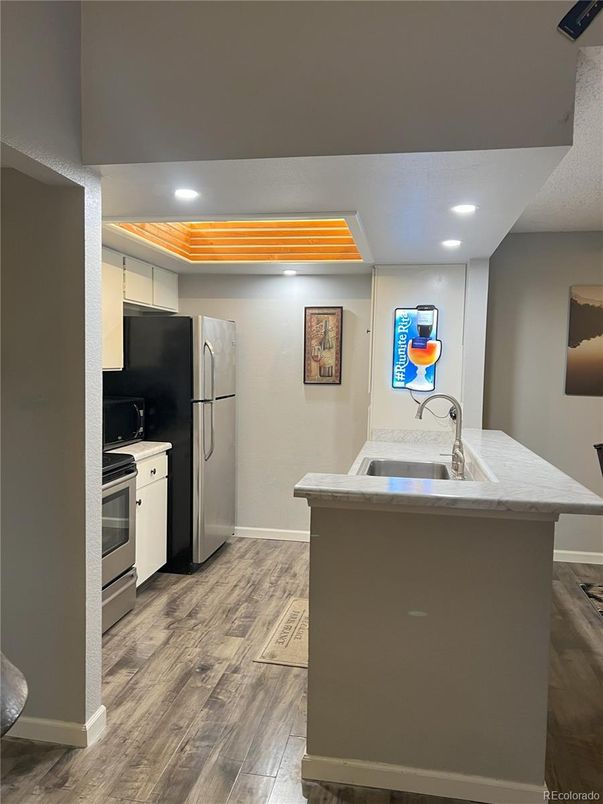 Interior, Kitchen, Recessed Lighting, Wood Texture Flooring