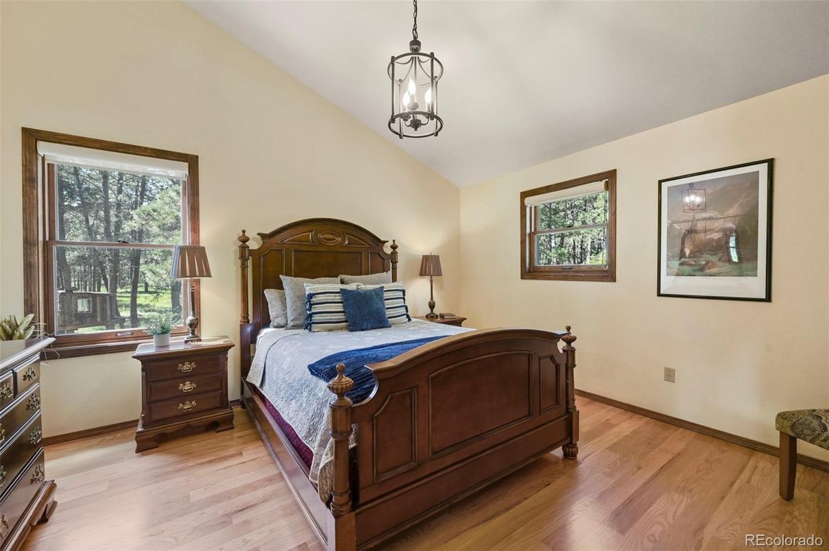 Bedroom, Interior, Pendant Lights, Wood Texture Flooring