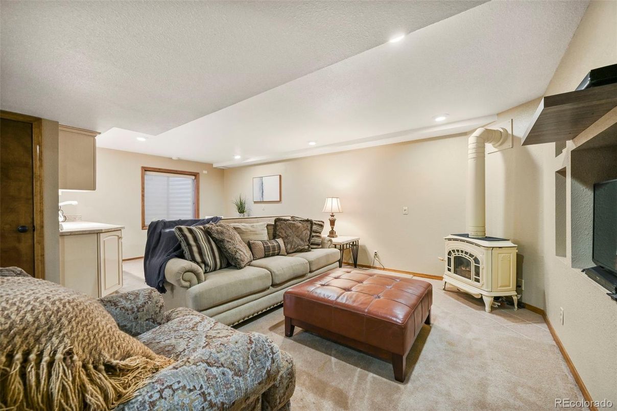 Interior, Living room, Recessed Lighting