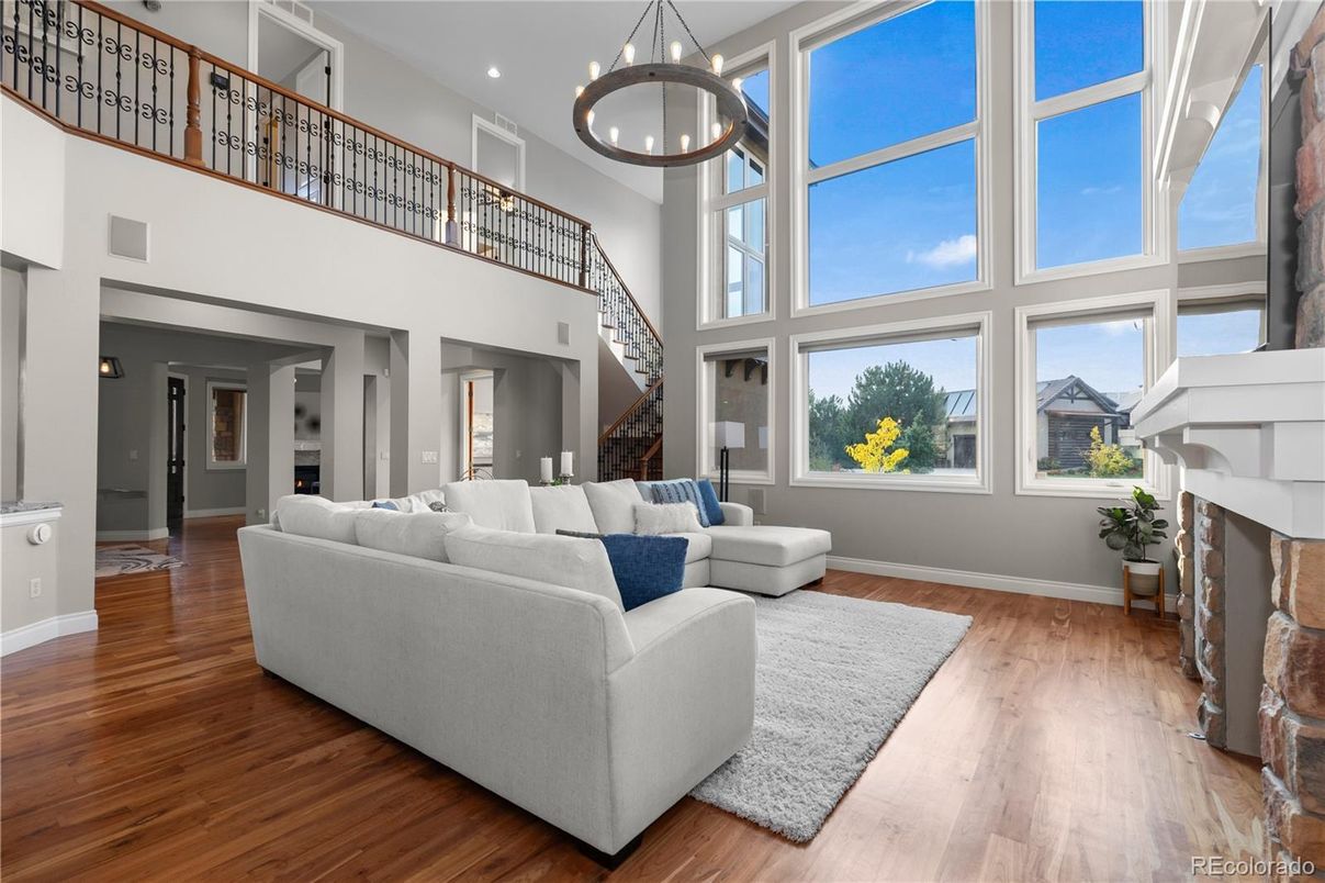 Fireplace, Interior, Living room, Pendant Lights, Recessed Lighting, Wood Texture Flooring