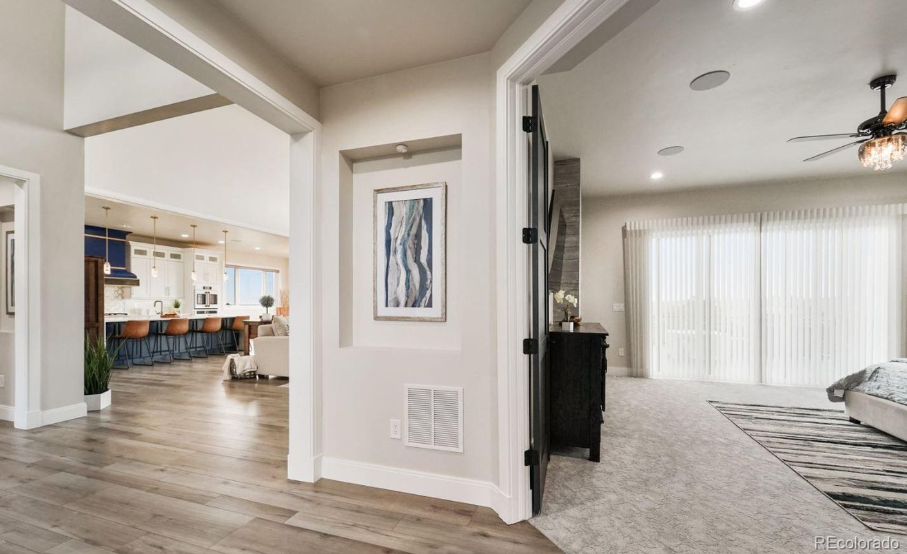 Interior, Living room, Pendant Lights, Recessed Lighting, Wood Texture Flooring