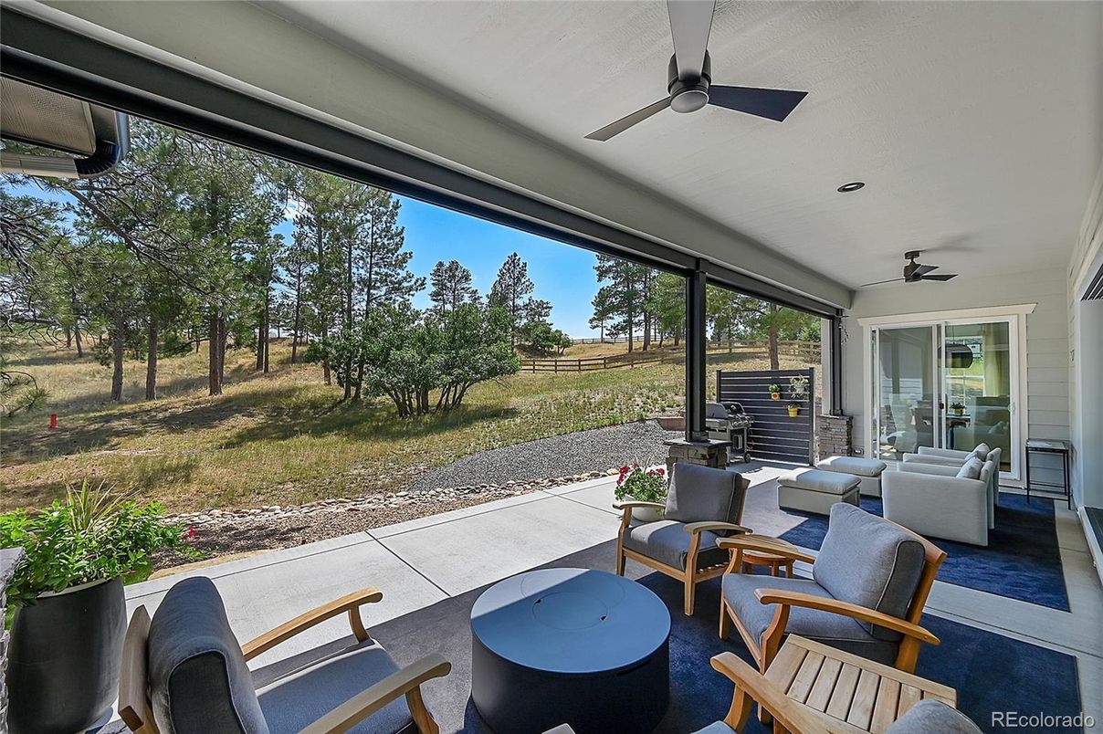 Interior, Living room, Sun Room