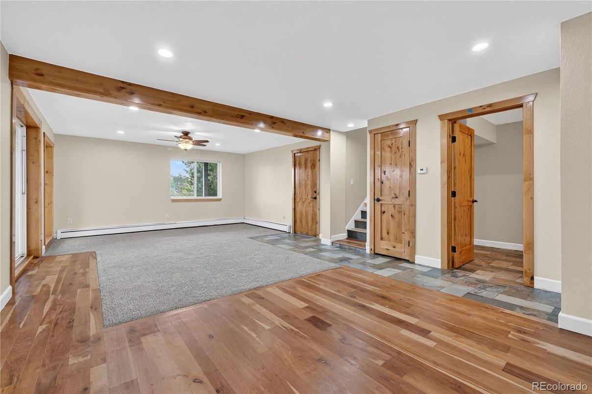 Empty room, Interior, Recessed Lighting, Wooden Beams, Wood Texture Flooring