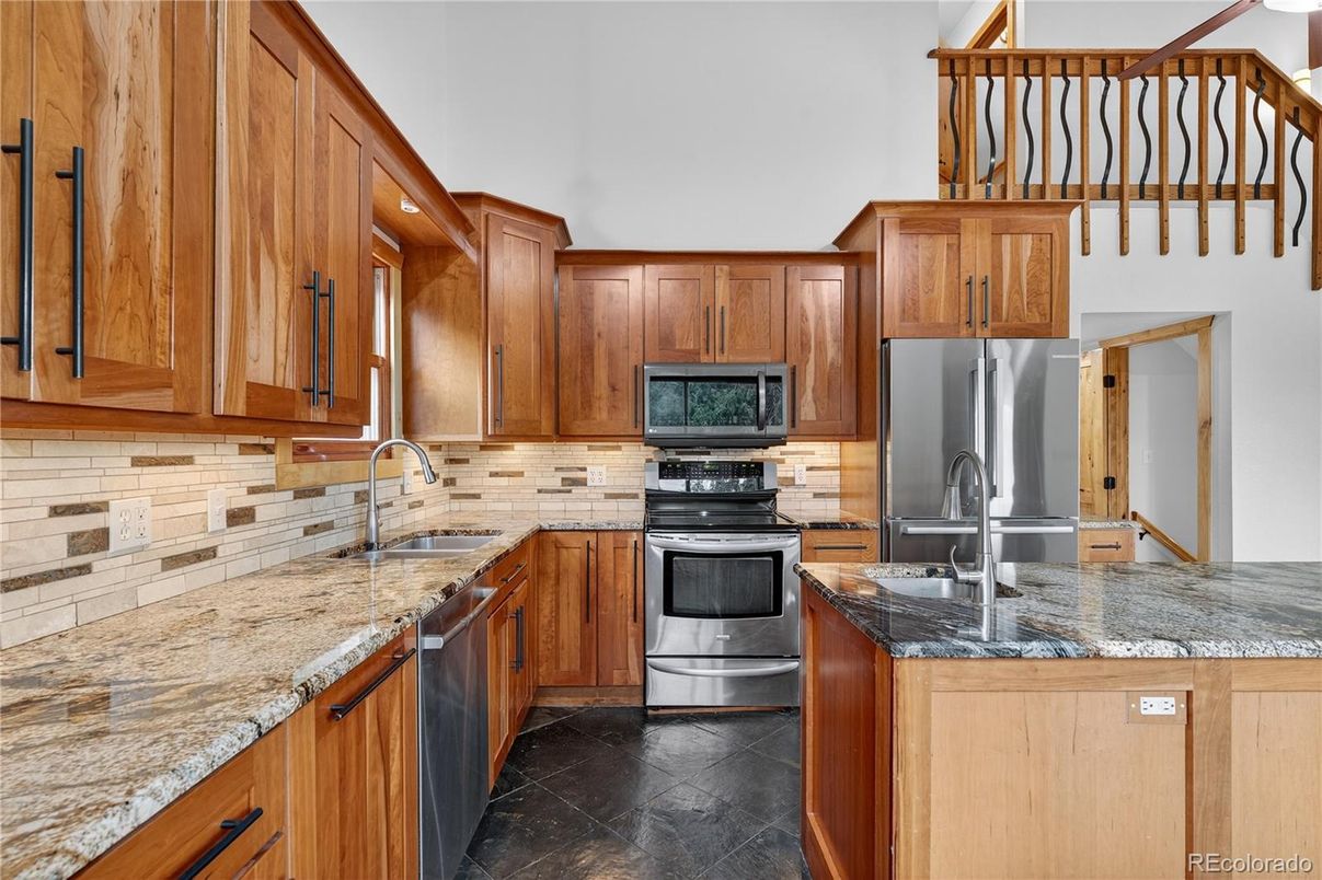 Interior, Kitchen, Stainless Steel Appliances